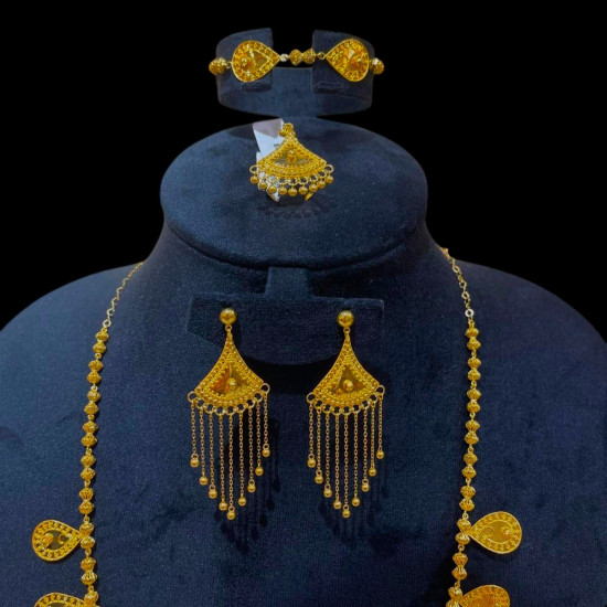 سبحة ( برقع اماراتي) سبحة ( برقع اماراتي)