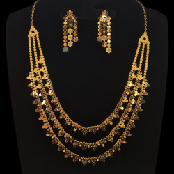 طقم اماراتي 35