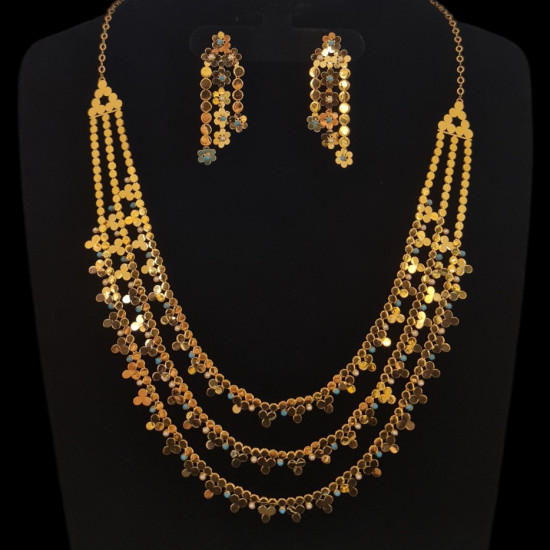 طقم اماراتي 35